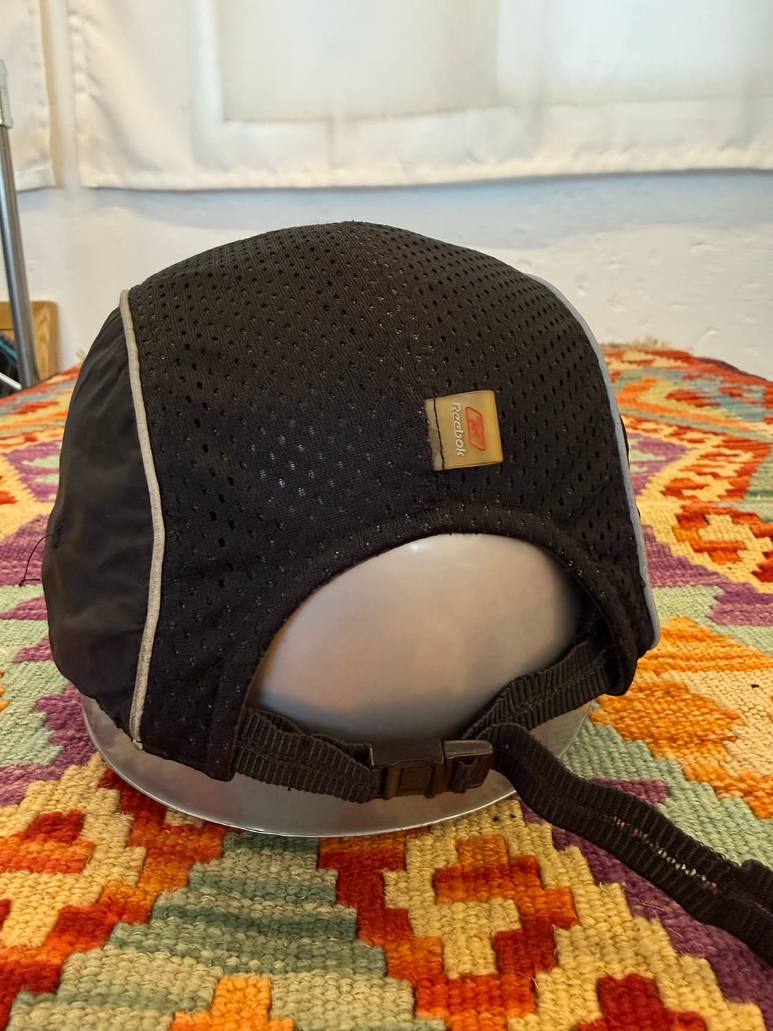 리복 블랙 파이핑 캠프캡  상품이미지2