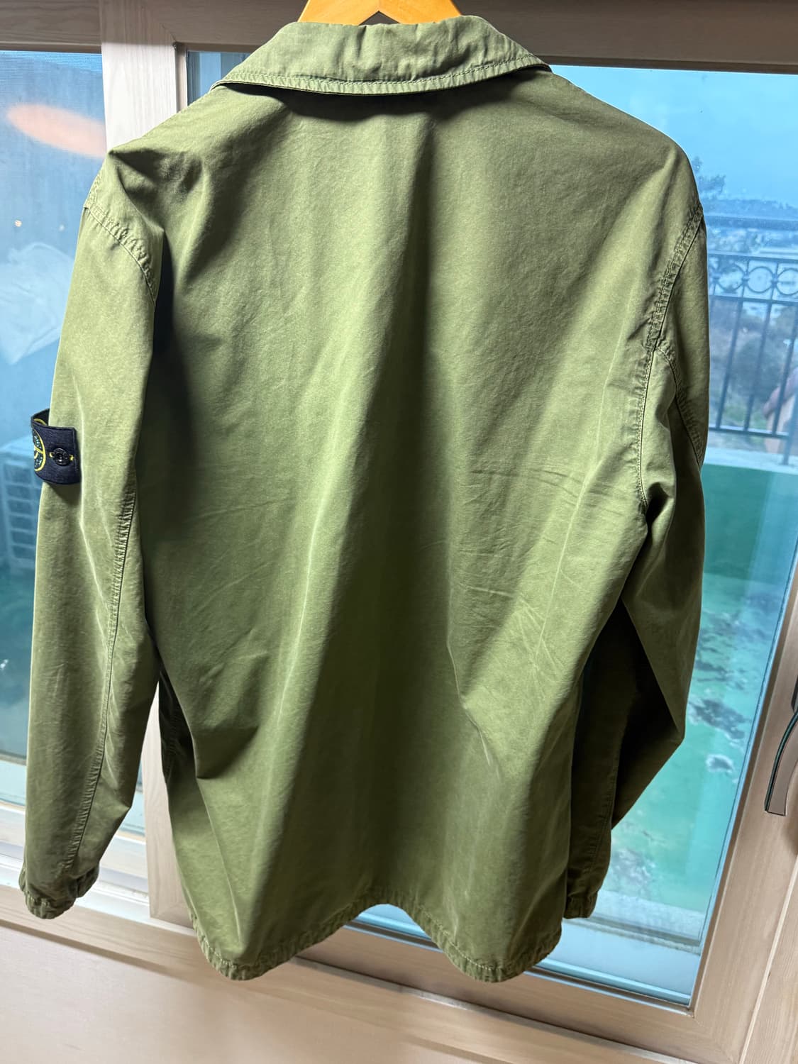 스톤아일랜드 22fw 오버셔츠 카키색 xl  상품이미지7