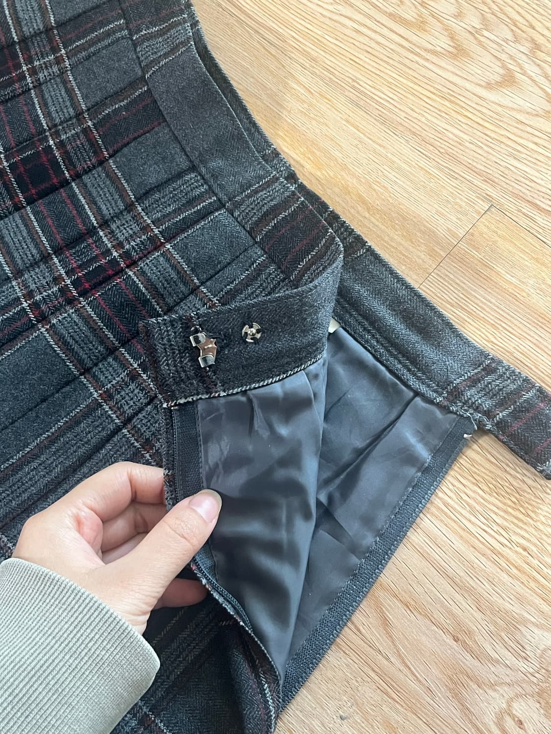 빈티지 체크 플리츠 울 스커트 상품이미지4