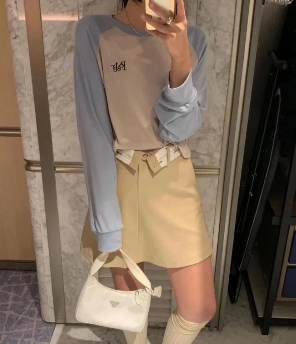 poster 포스터 라이즈 스커트(새상품) 상품이미지1