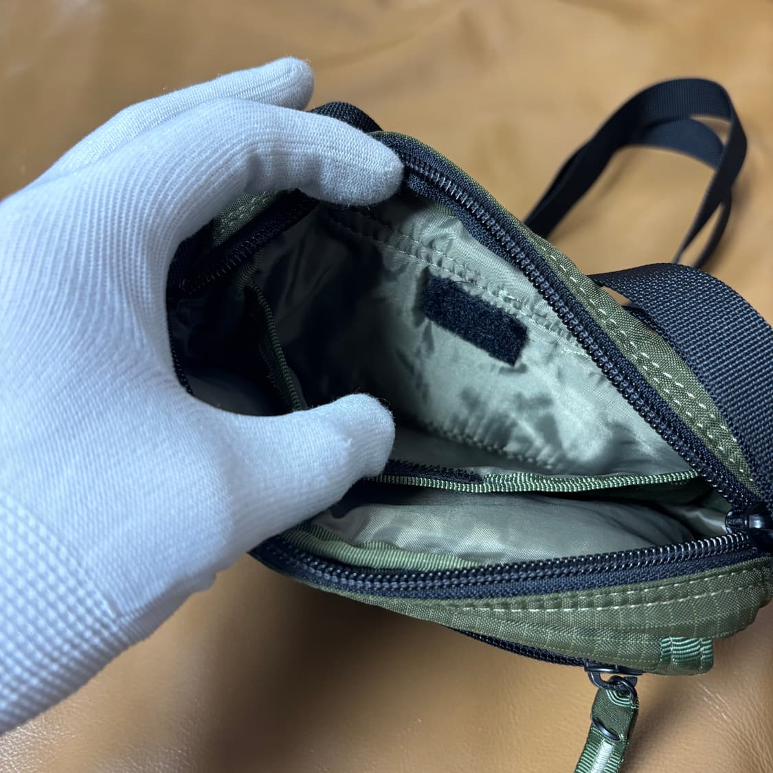 PORTER 포터 스몰백 크로스백 샤코슈 가방 카키 상품이미지7