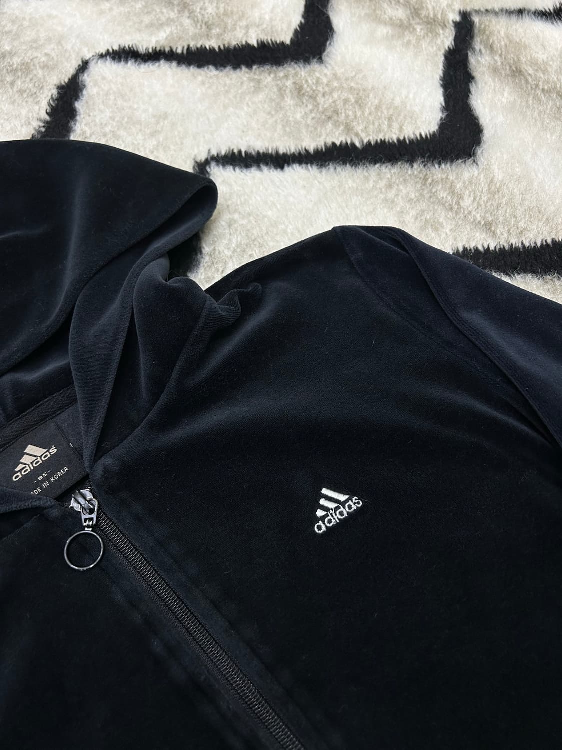 [M]아디다스 숏 벨루어 후드 져지/블랙 상품이미지1