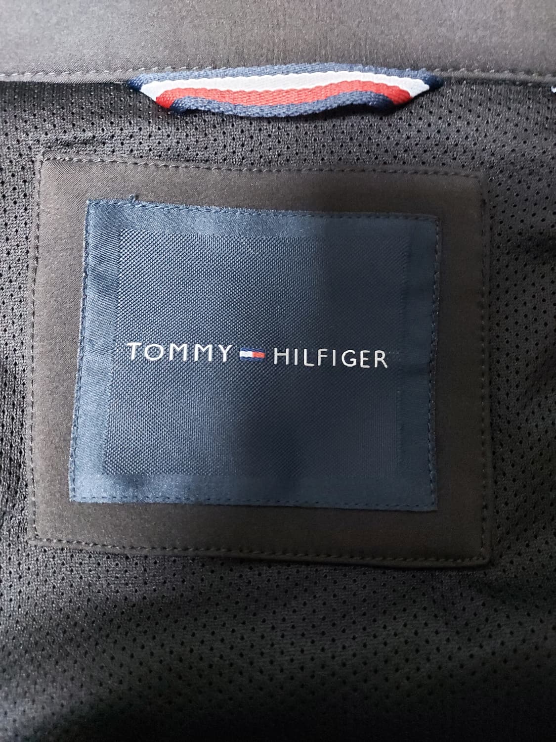 타미힐피거 남자 소프트쉘 자켓 (XL)105~110 새제품

 상품이미지7