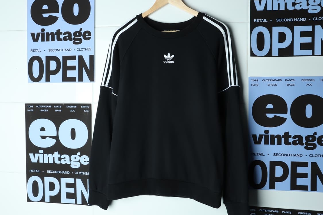 (L-XL) 아디다스 맨투맨 티셔츠 불꽃 검흰 삼선 메인로고-H31096 상품이미지2