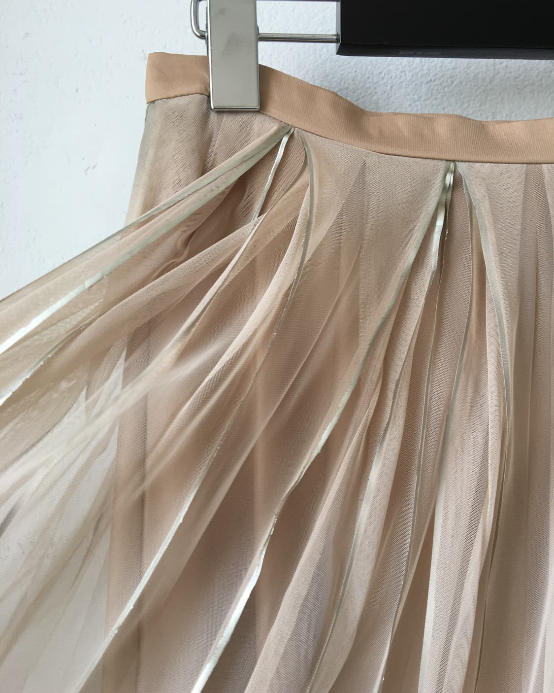 Glossy line detail sha long skirt 상품이미지4