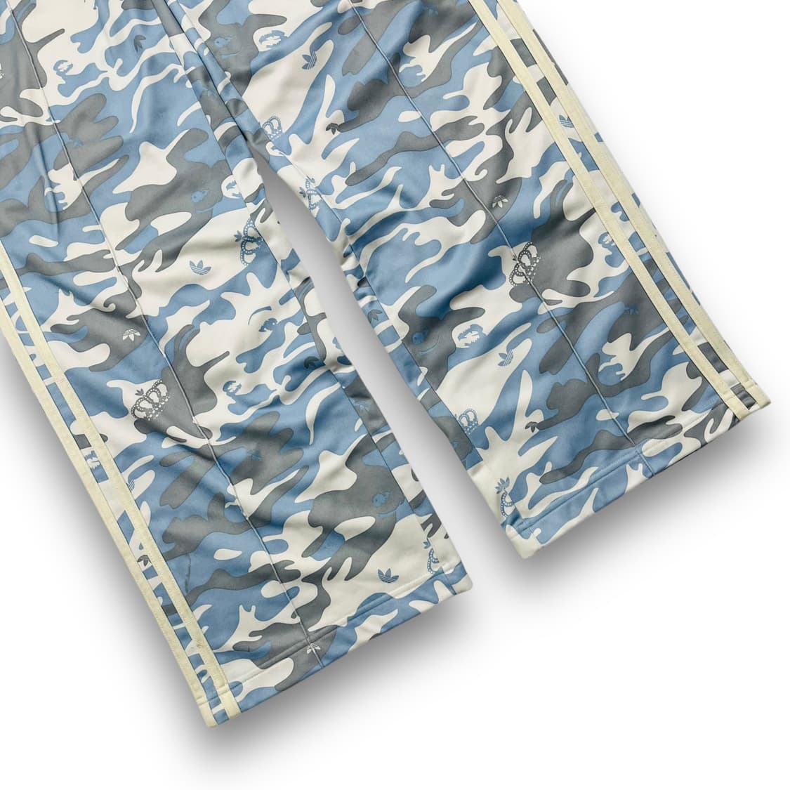 아디다스 x 미시엘리엇 카모플라쥬 y2k 와이드 트랙팬츠 상품이미지3