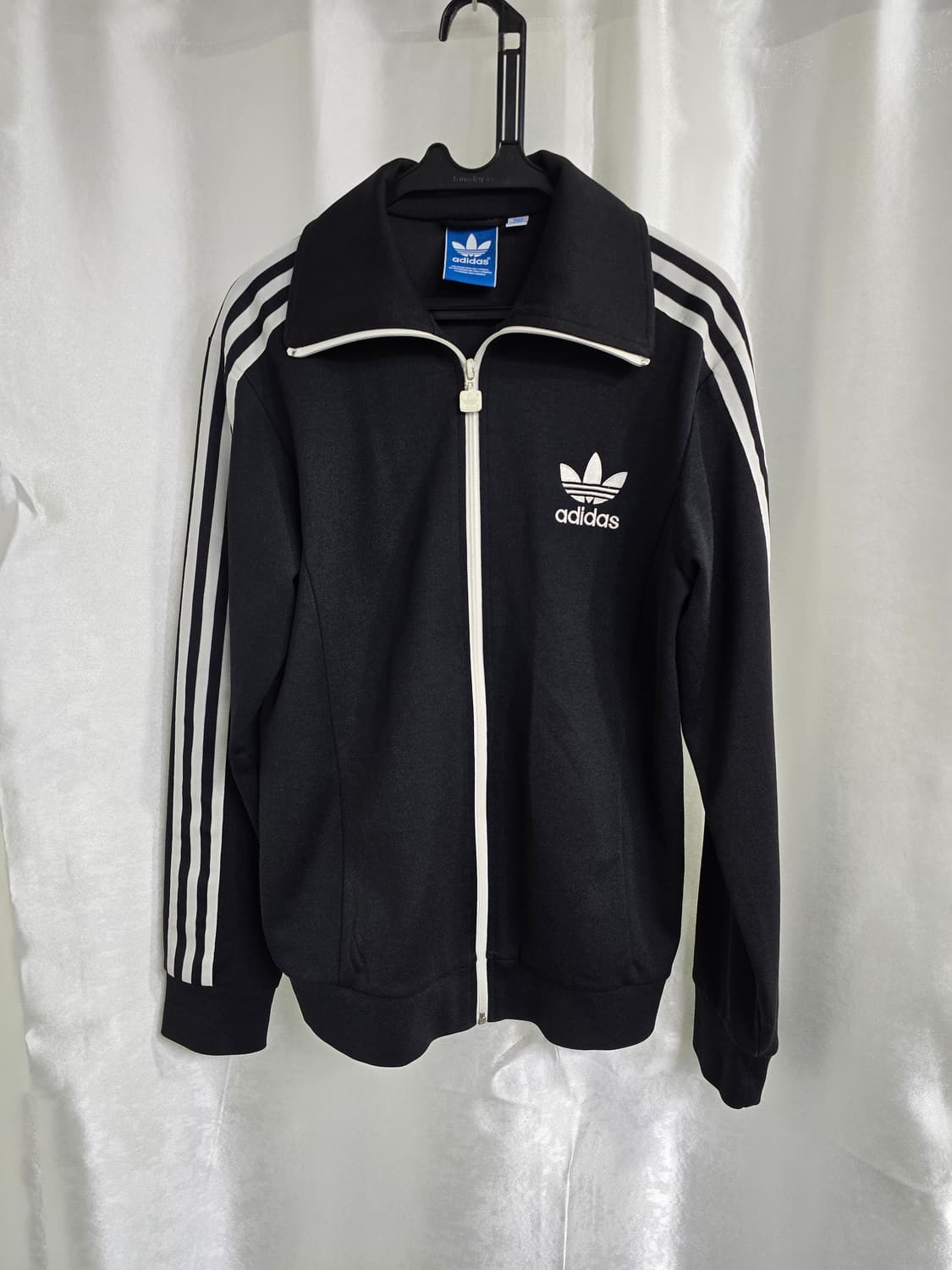 아디다스 블랙 삼선 트랙탑 (1688) 상품이미지1