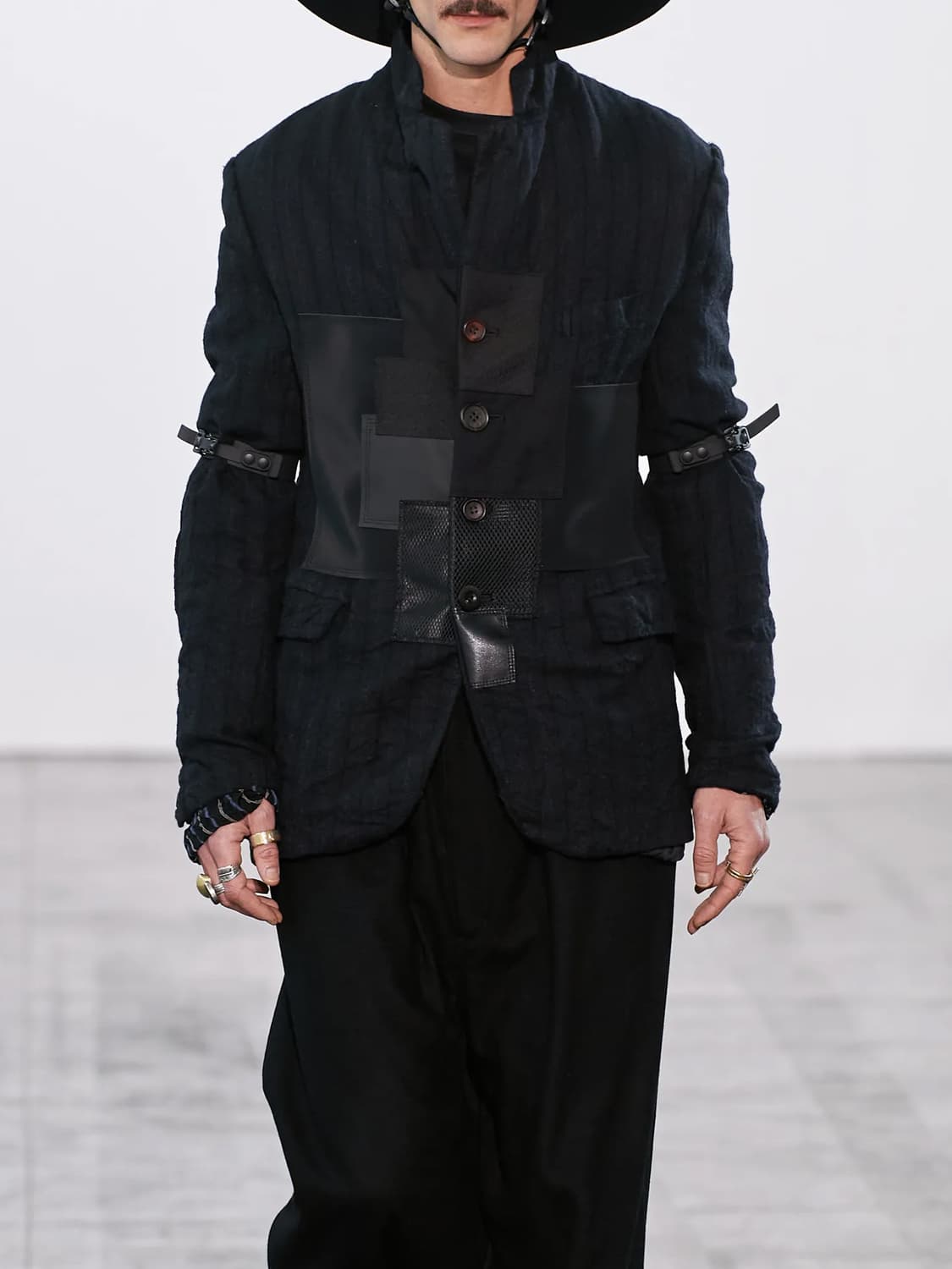 준야 와타나베 23aw 축융 울 패치워크 블레이저 상품이미지2