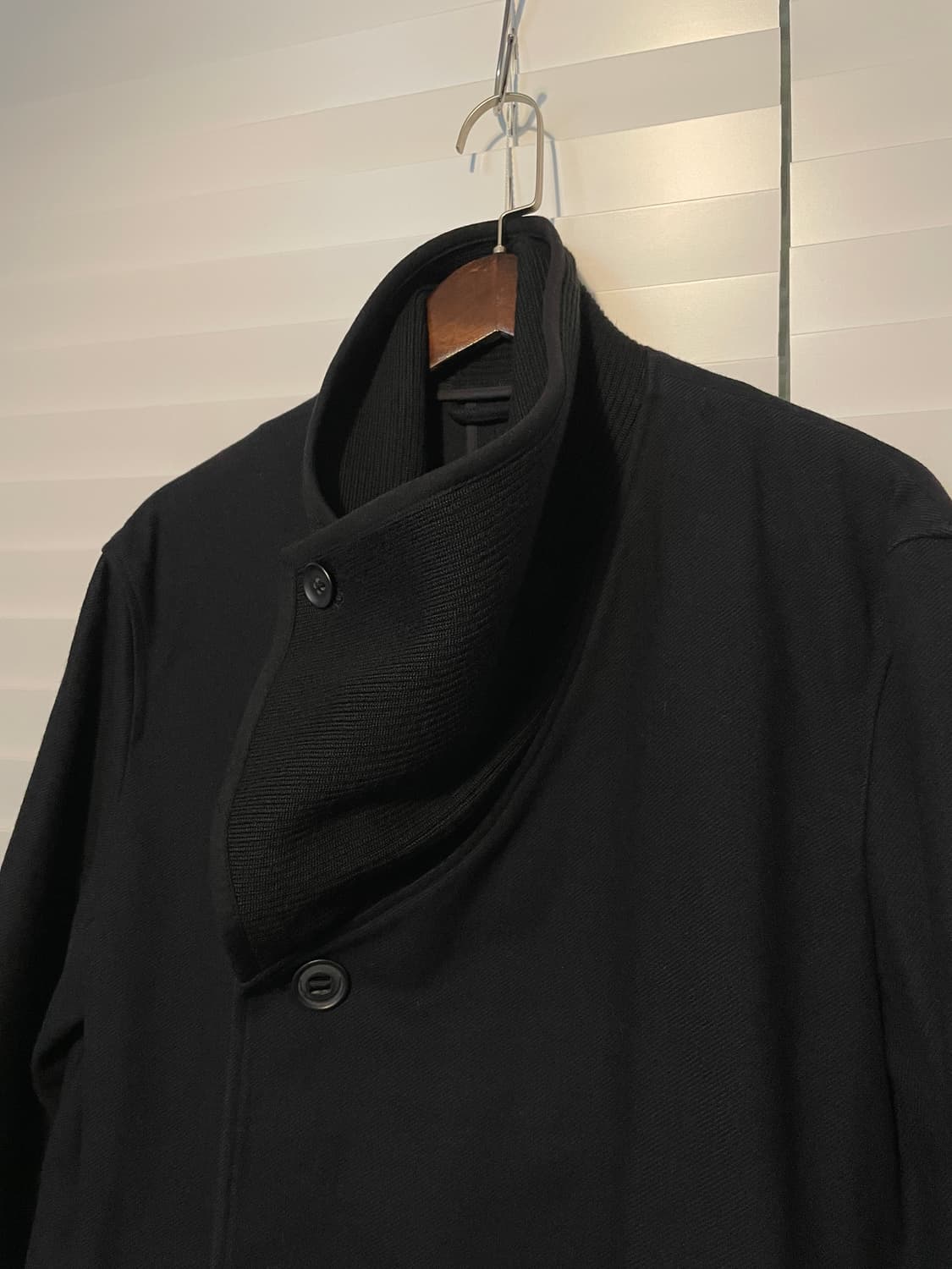 띠어리 니트넥 버튼 코트 자켓 상품이미지7