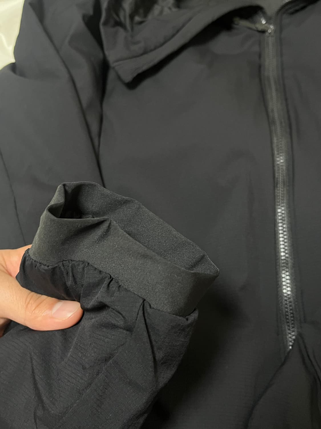 아크테릭스 아톰 LT 후디 블랙 상품이미지6