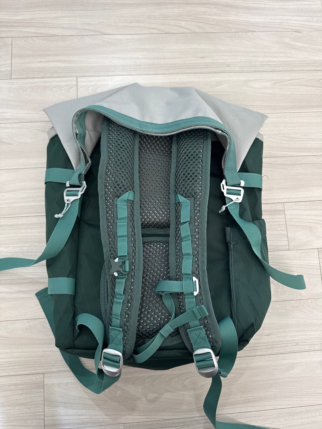 나이키 ACG 아이센 데이팩 32L 그린 상품이미지2