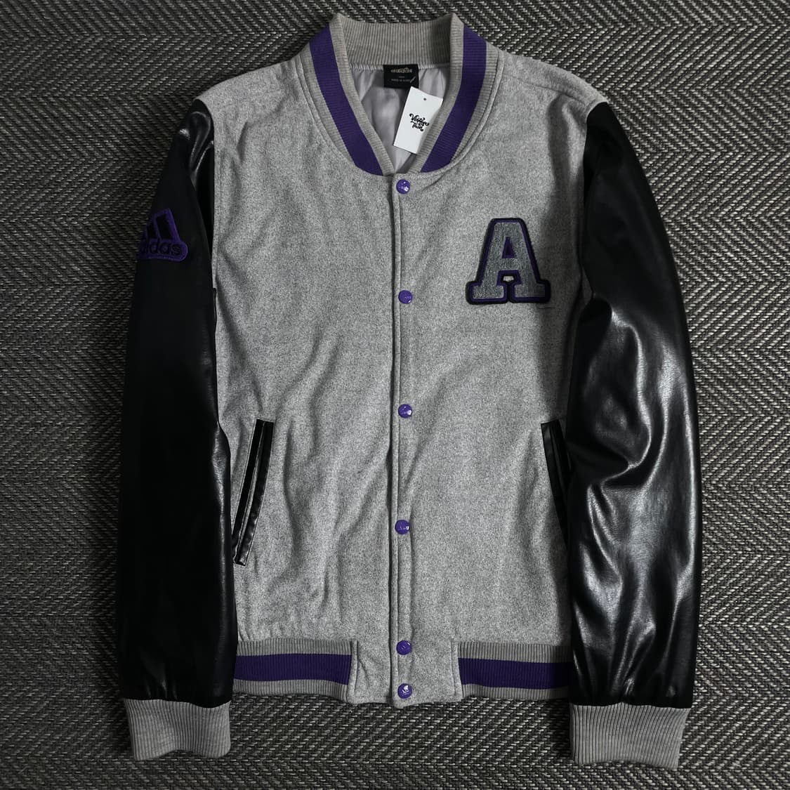 아디다스 빅로고 레더 스웻 바시티 자켓o 3691 상품이미지1