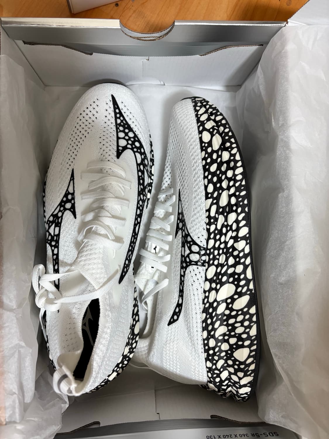 미즈노 네오 젠 화이트 블랙 상품이미지4