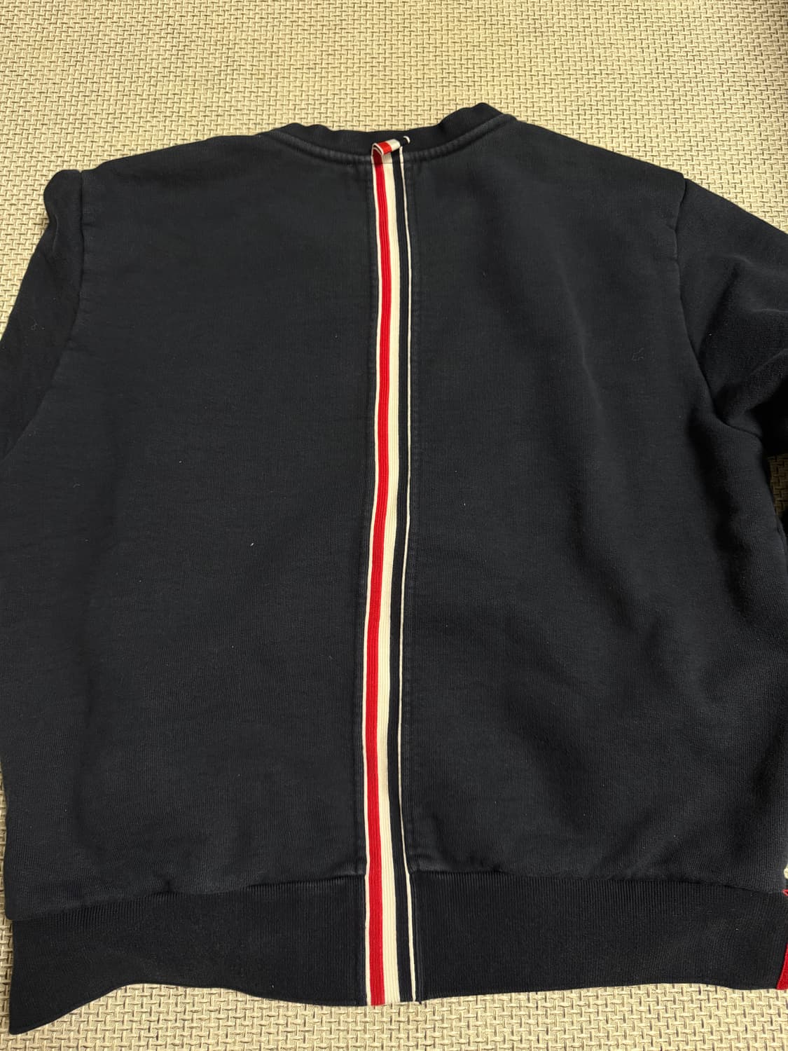 신형 톰브라운 백삼선 네이비 맨투맨 3사이즈 상품이미지7