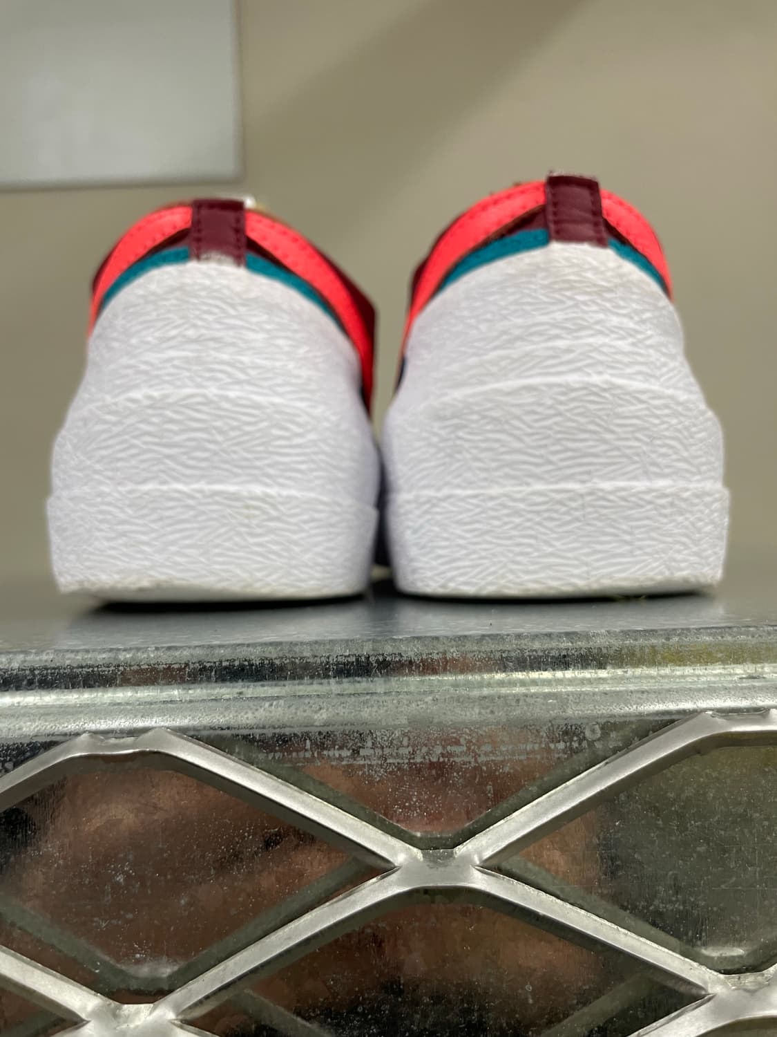 나이키 X 사카이 X 카우스 로우 팀 레드 255 상품이미지9