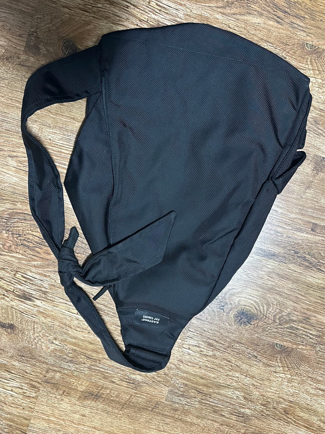 [OS] 라프시몬스 X 이스트팩 슬링 백 단추버전 상품이미지7