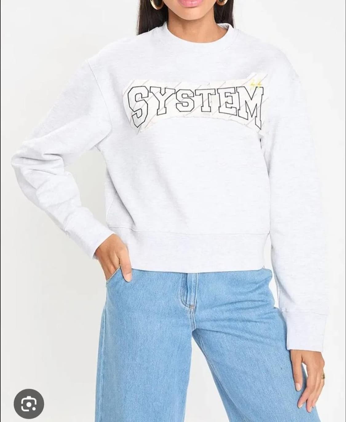 한섬 시스템 2022 그래픽 자수 레터링 크롭 맨투맨 F사이즈 상품이미지1