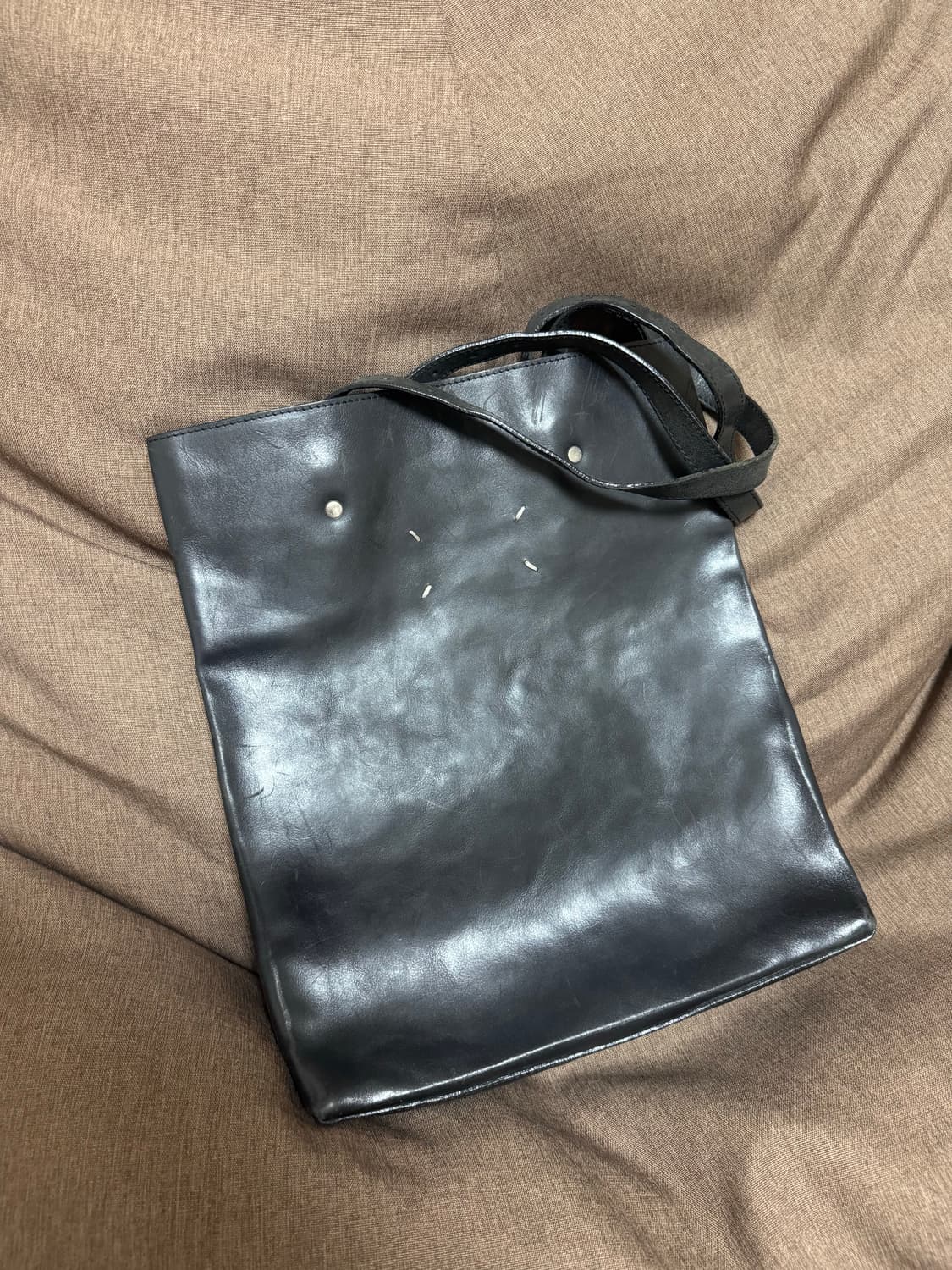 14AW 마틴 마르지엘라 블랙 레더 토트백 상품이미지1