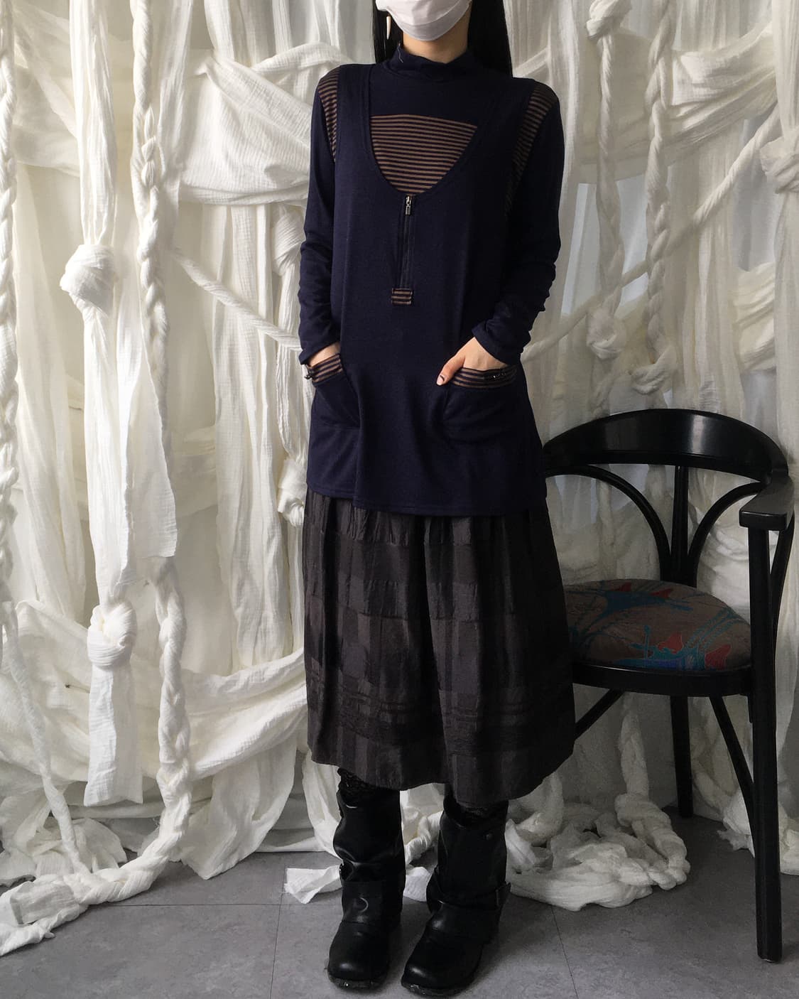 Reversible pattern glossy skirt 상품이미지7