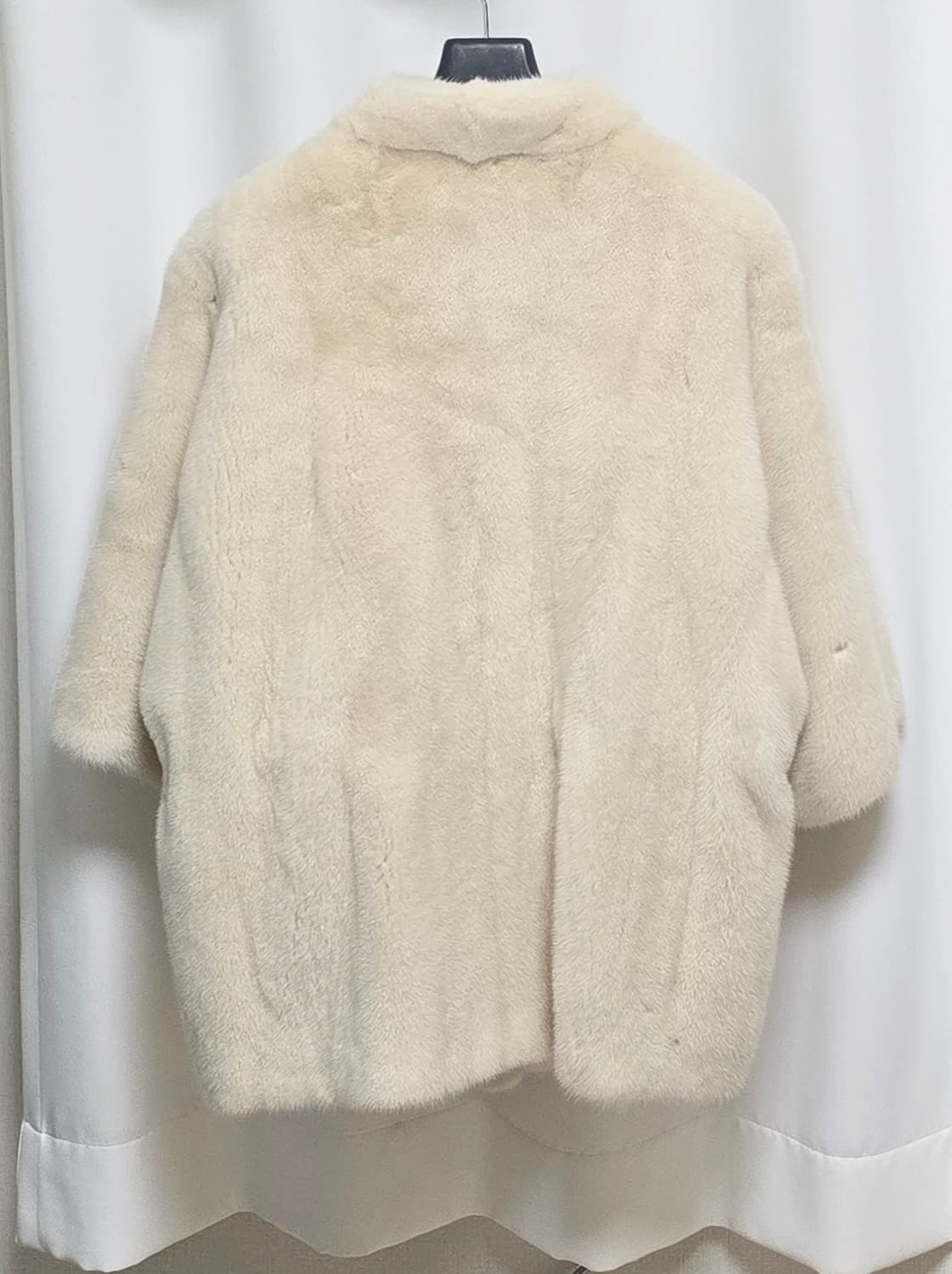 (한섬) 더캐시미어 하프슬리브 밍크 자켓 66 상품이미지10