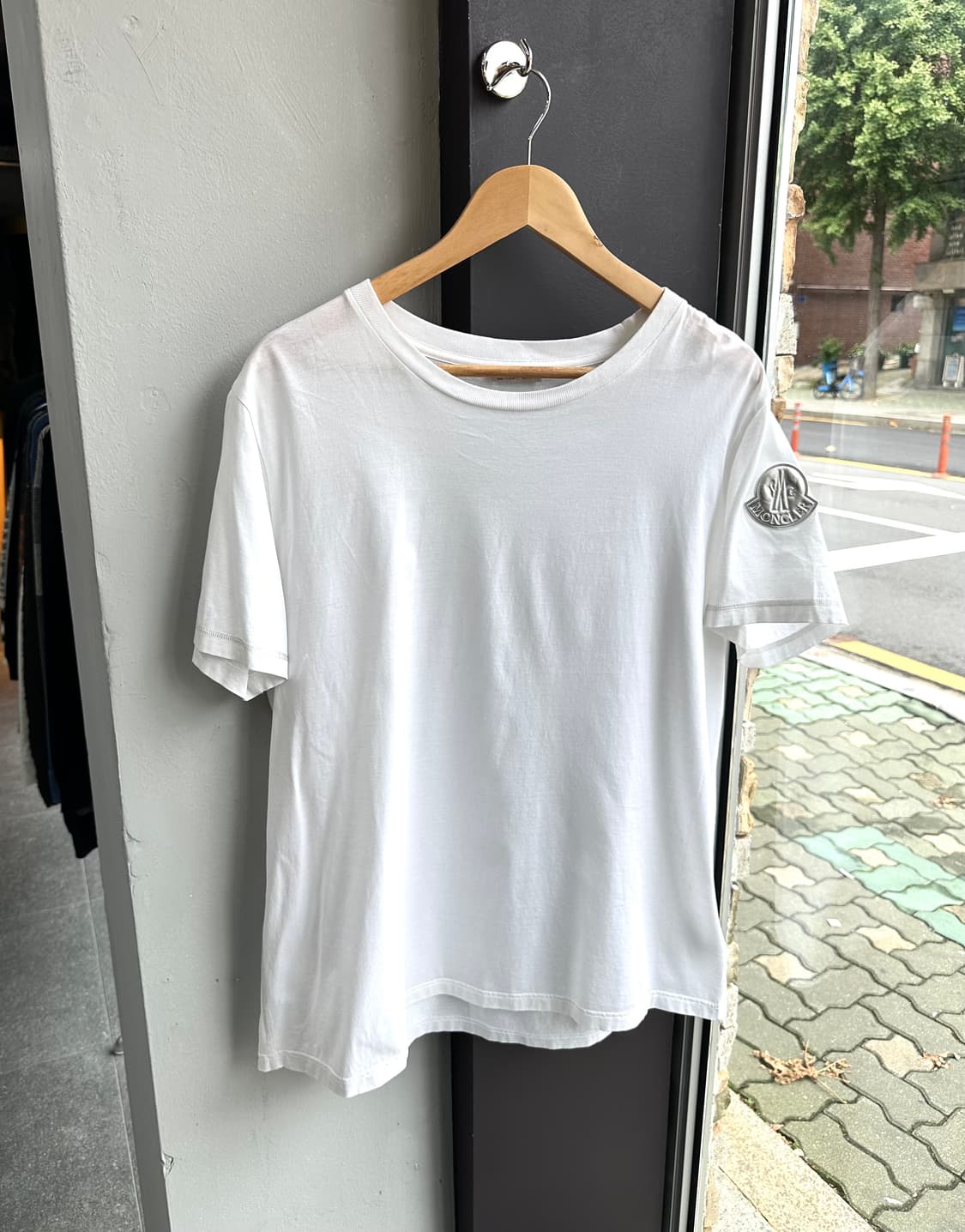 XL/ 몽클레어 실버와펜 라운드 반팔 상품이미지3