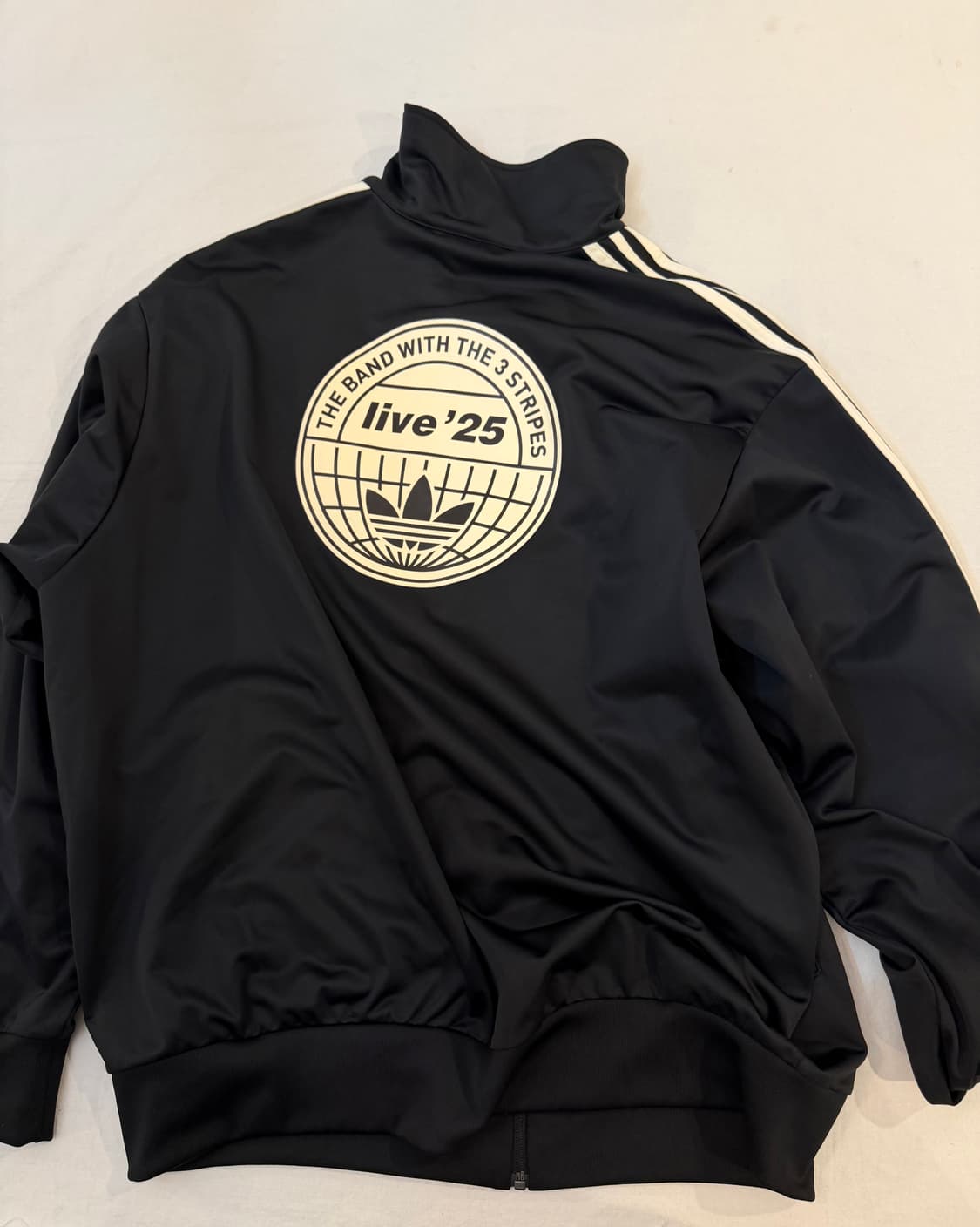 오아시스 X 아디다스 월드투어 져지 US 사이즈 XL 상품이미지3