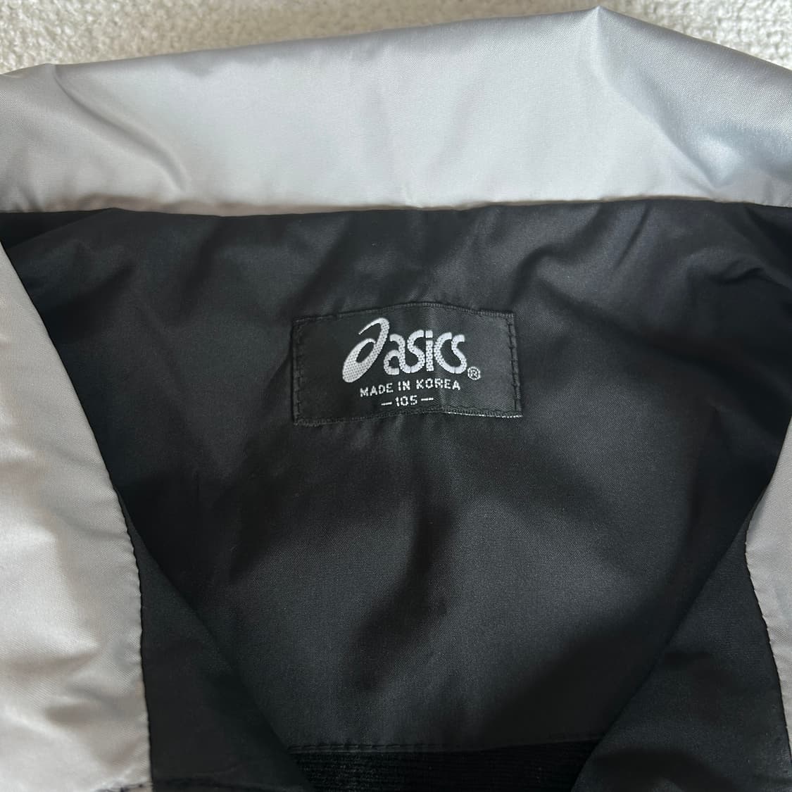 아식스 바람막이 셋업 상품이미지2