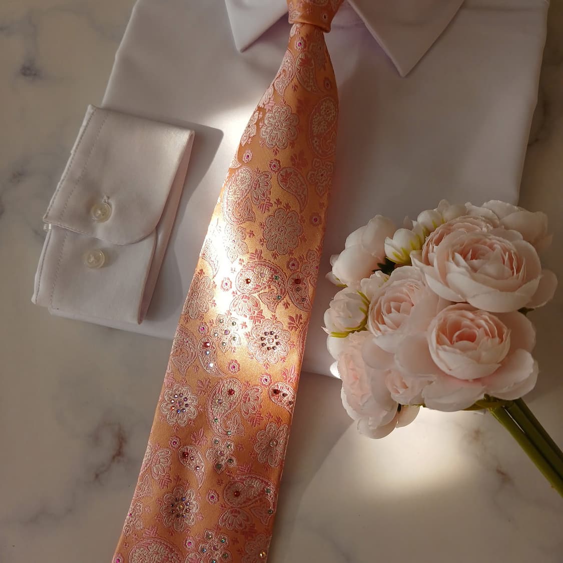 밀라숀 실크 살구 페이즐리 패턴 넥타이 9.4cm A+등급 A19403
 상품이미지5