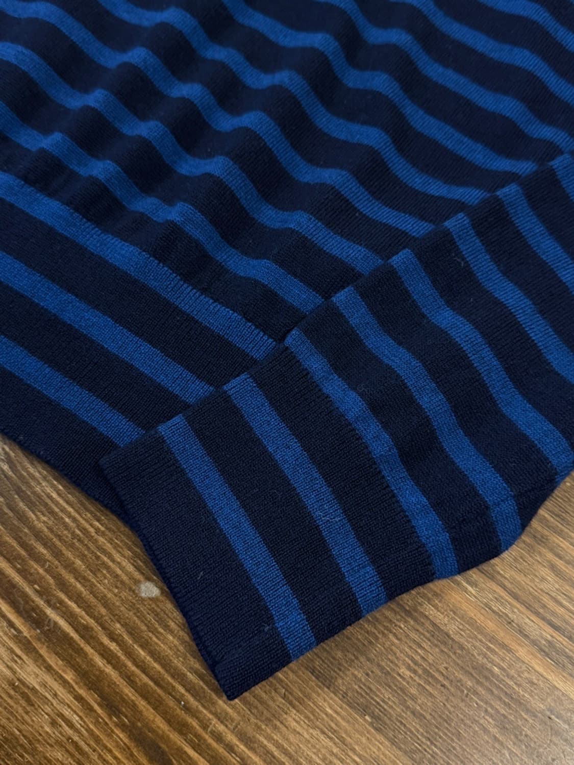 바나나 리퍼블릭 메리노울 크루넥 니트 100 상품이미지8