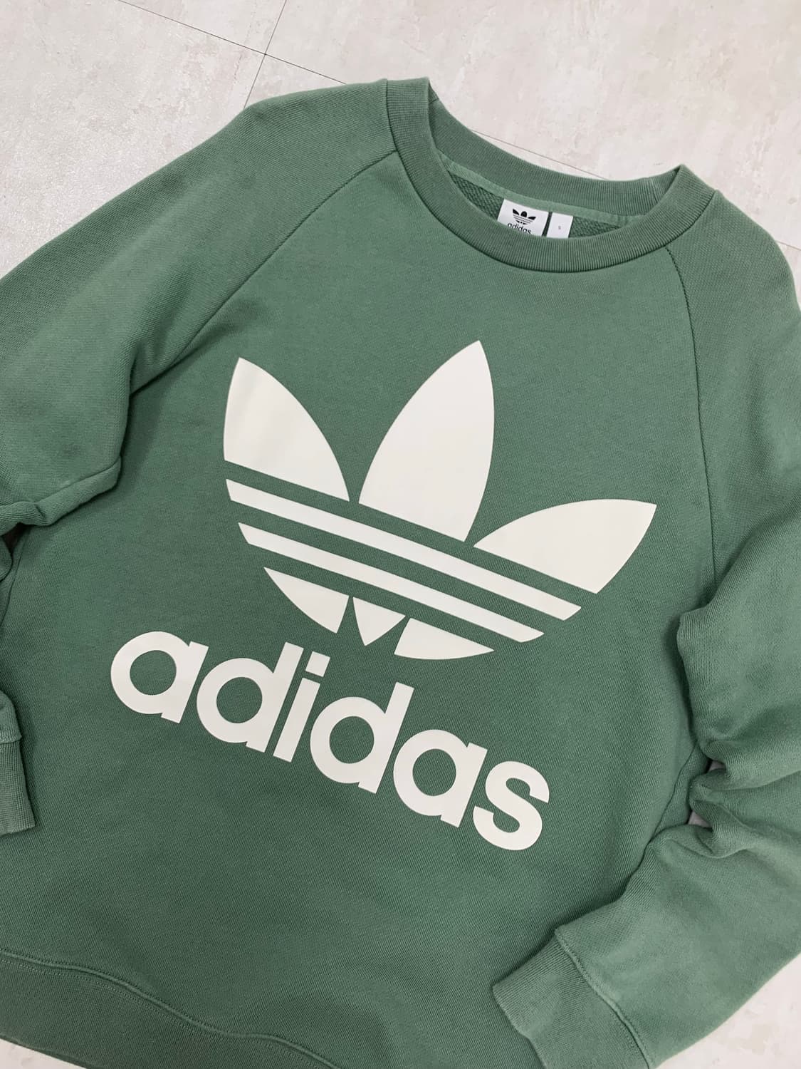 아디다스 멜론 맨투맨 #624 상품이미지2