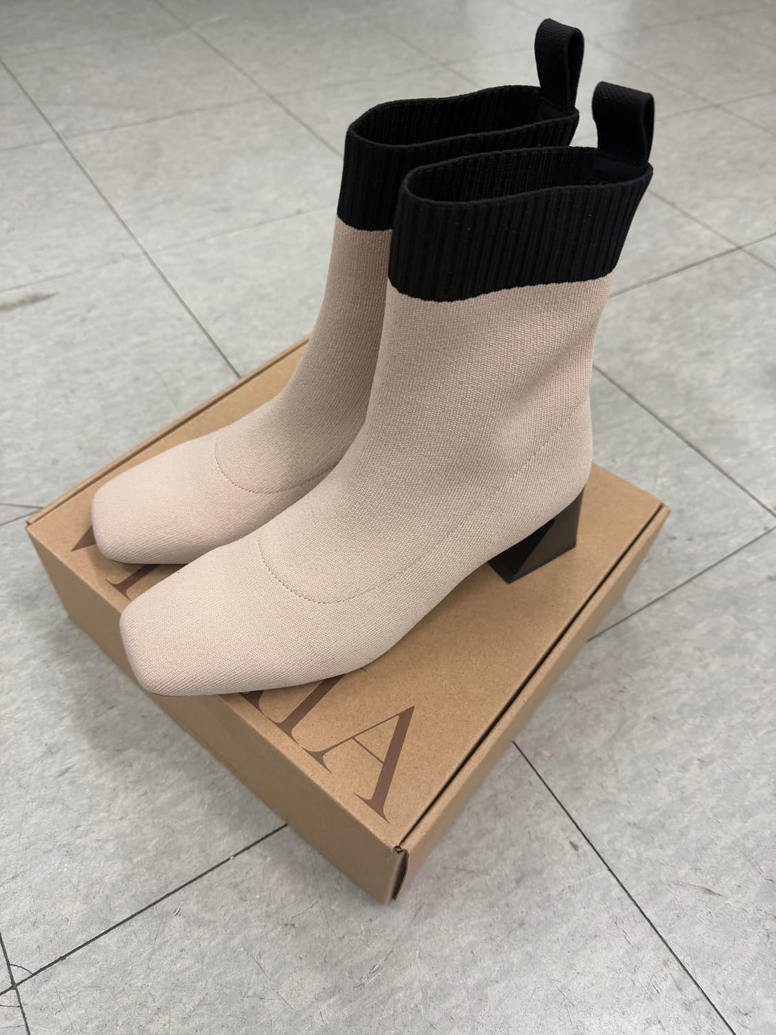 비바이아 Regina pro  상품이미지2