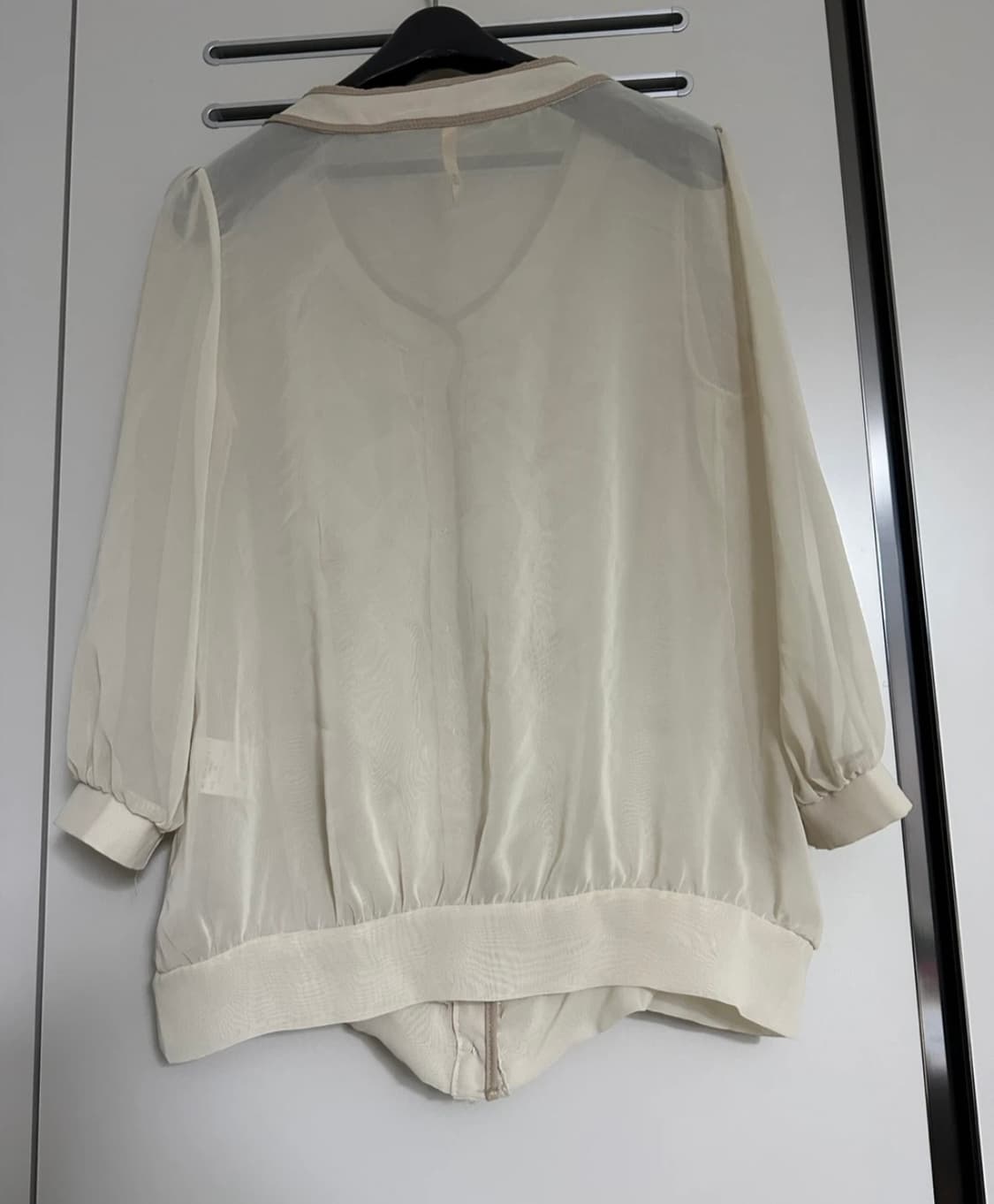 로얄파티 시스루 블라우스 상품이미지2