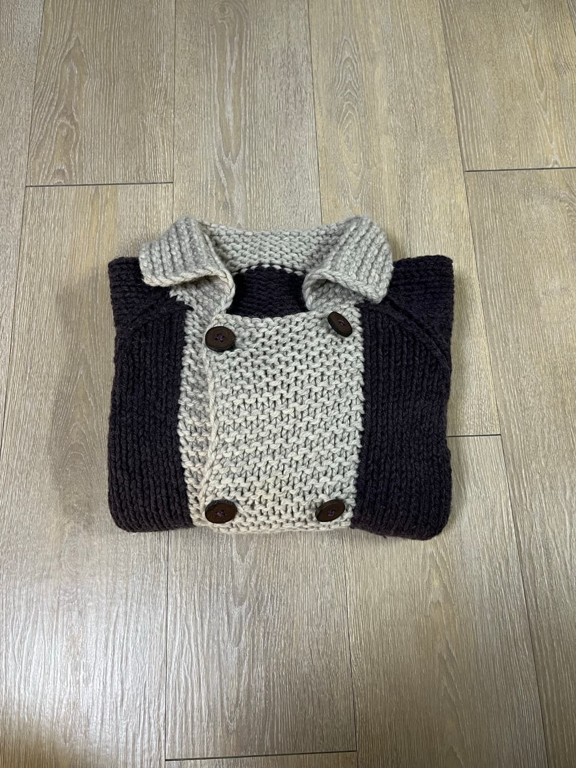 단추 포인트 보라색 가디건 상품이미지6