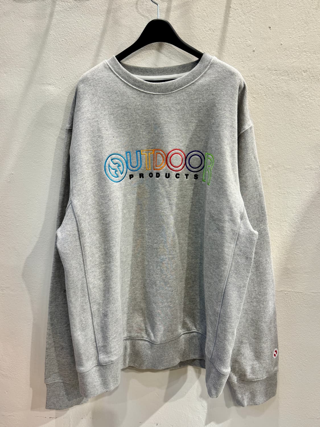 outdoor products 기모 맨투맨 상품이미지1