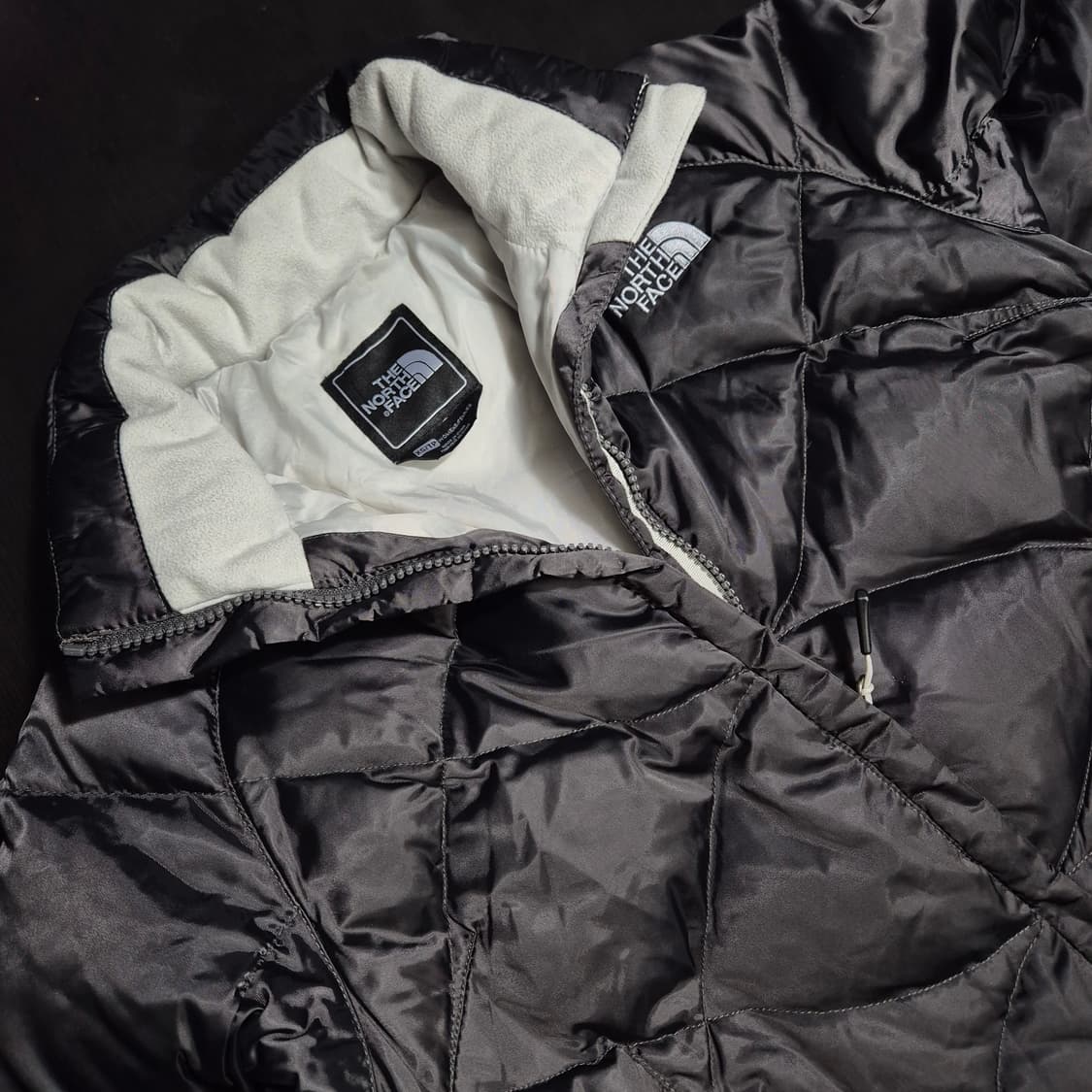 노스페이스 벨벳 550필파워 XS사이즈 패딩 상품이미지2