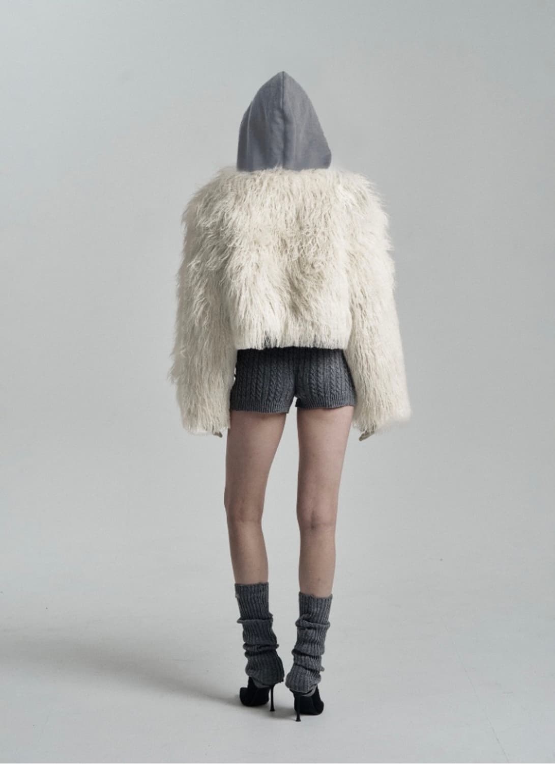 [택있는새상품] ODOR 오도어 크러스티 후드 퍼 자켓 크림 바닐라 상품이미지6