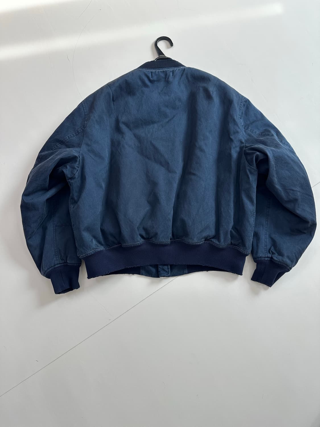 [3] 아프레쎄25AW 빈티지실크 플라이트 네이비 새상품 상품이미지2