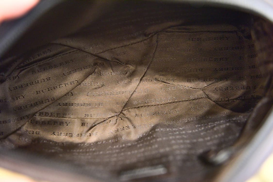 버버리 노바체크 토트백(정품) 상품이미지9