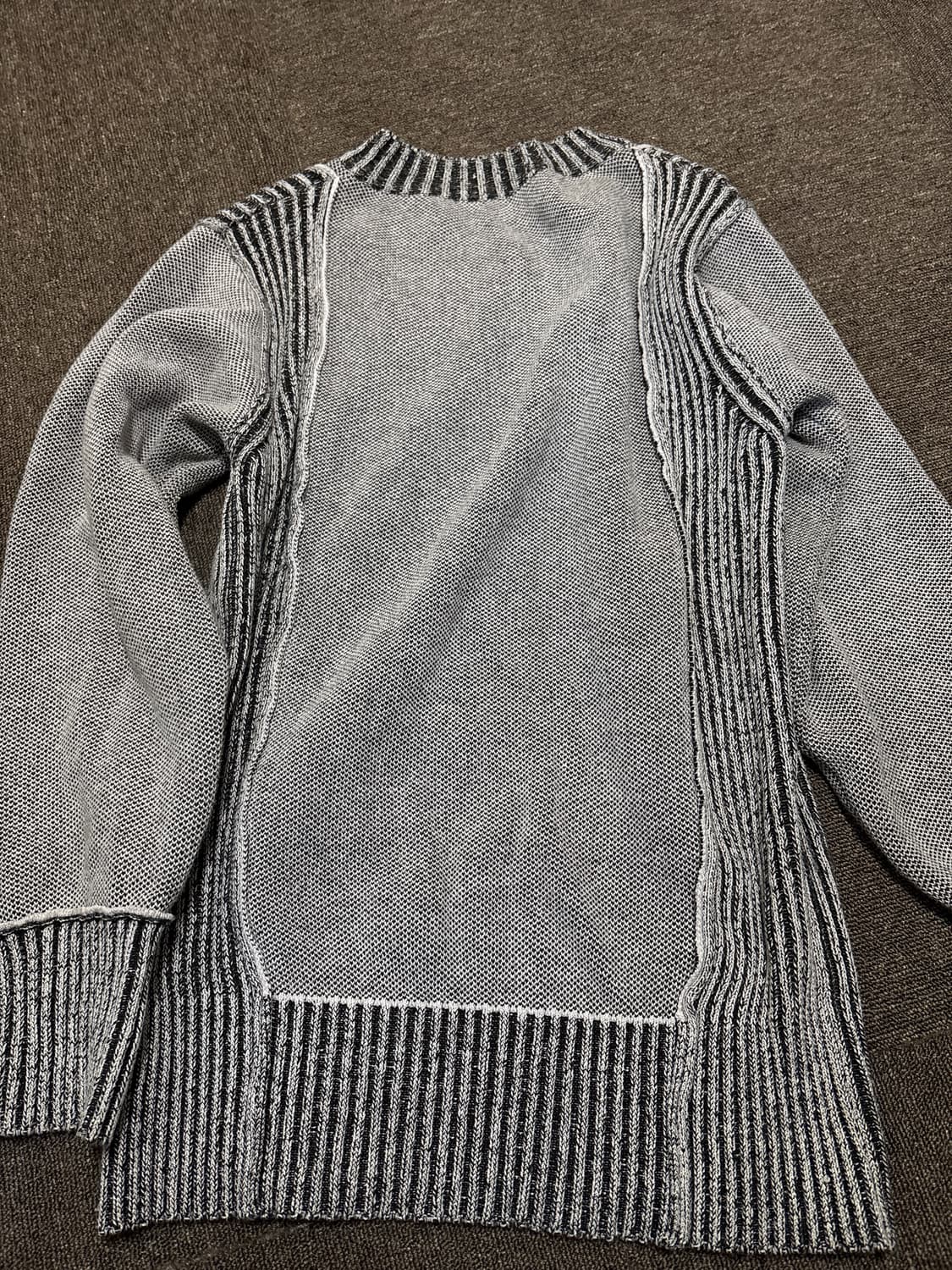 미스치프 니트 상품이미지2