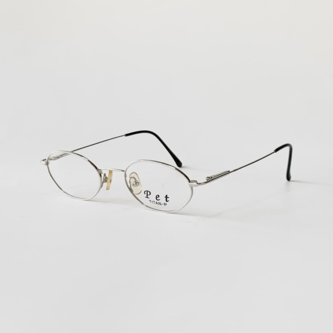 [픽키-215] 실버 미니멀 오벌 안경테 초경량 상품이미지1