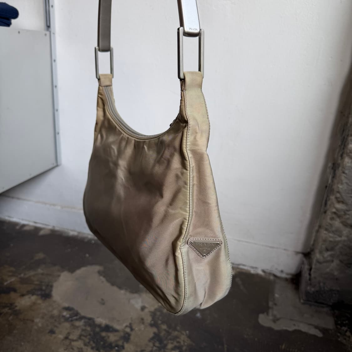early 00s 프라다 포코노 플라스틱 핸들 숄더 백  상품이미지3