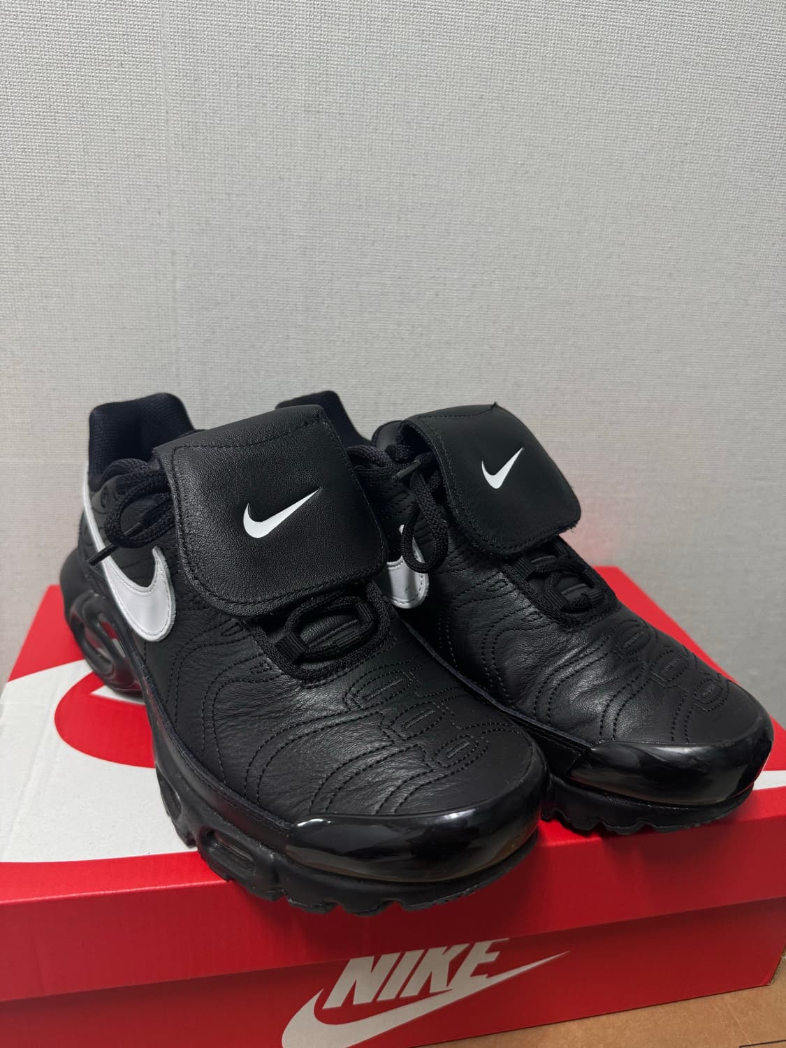 에어맥스 플러스 tnpo 블랙 상품이미지1