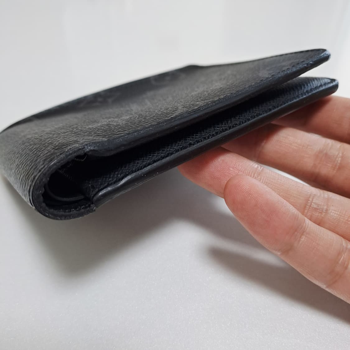 [100%/정품] 루이비통 모노그램 이클립스 멀티플 반지갑,루이비통지갑 상품이미지7