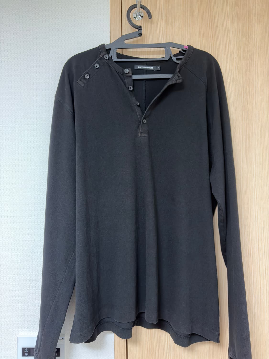 해칭룸 더블 헨리넥 블랙 3 상품이미지3