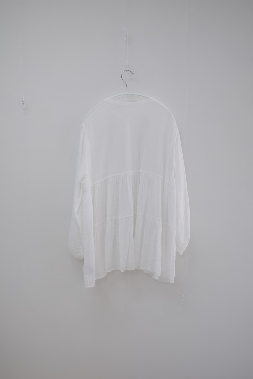 White kangkang Blouse 상품이미지8
