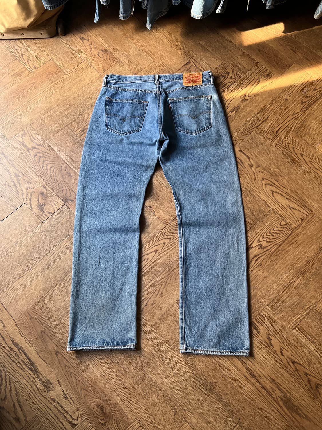 [34]00's 리바이스 501 빈티지 워싱 데님 팬츠 상품이미지2