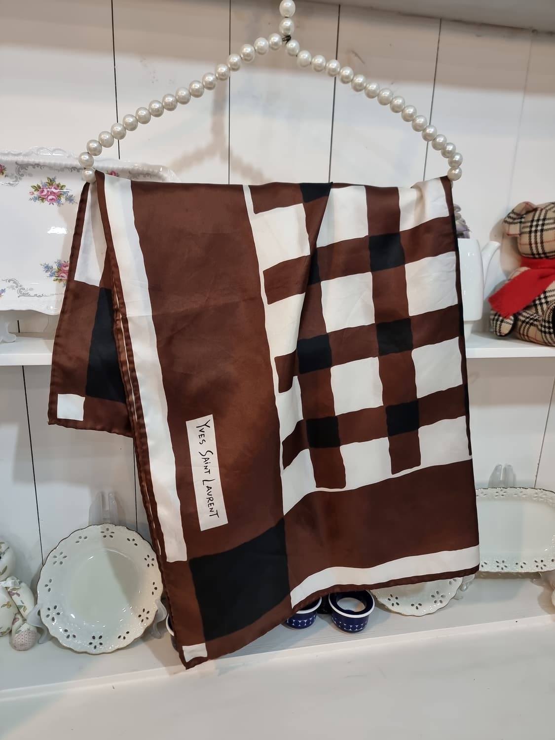 Yves Saint Laurent 입생로랑 빈티지 실크 스카프 상품이미지6