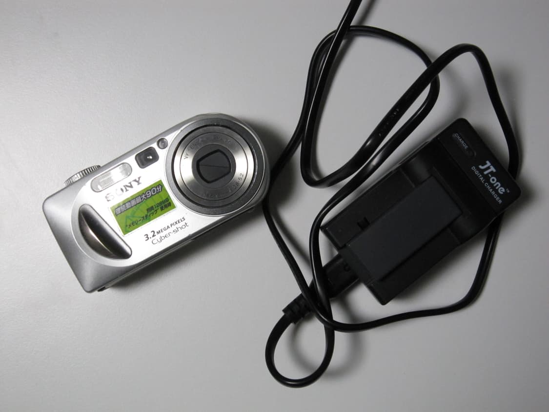 Sony Cyber-shot DSC-P8 디카 상품이미지3
