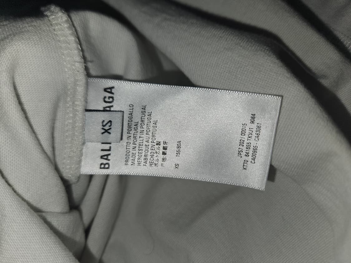 발렌시아가 웨이브 로고 자수 반팔티셔츠  Xs Unisex  상품이미지3