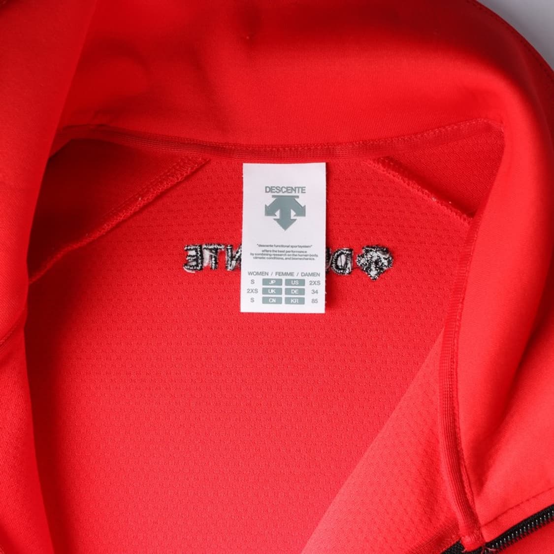 데상트 우먼스 사이드라인 트랙탑 져지 레드 S 상품이미지5